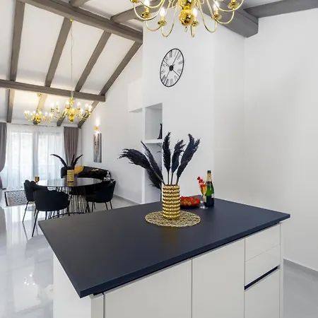 Black Diamond Apartmán *