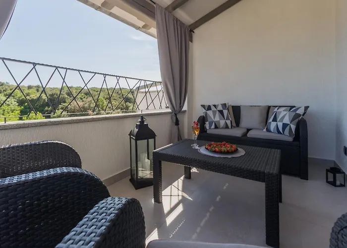 Black Diamond 아파트 브르사르