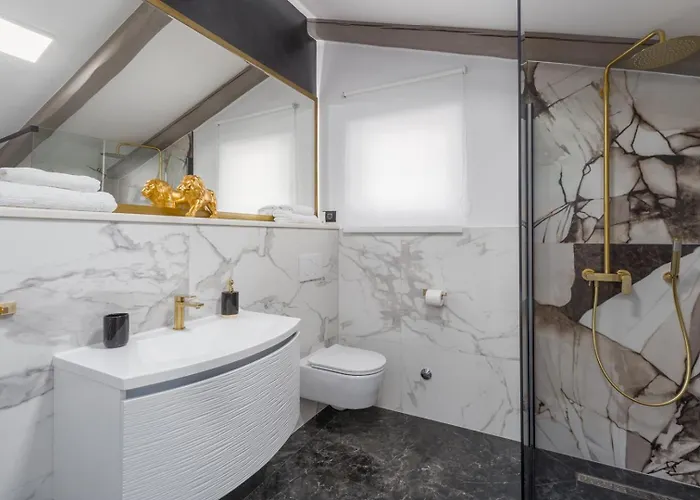 Black Diamond 아파트 브르사르